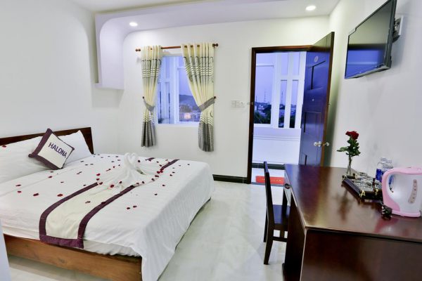 phong khach san halona Khach san gia re o Phu Quoc 600x400 - Top 10 khách sạn giá rẻ ở Phú Quốc chất lượng nhất