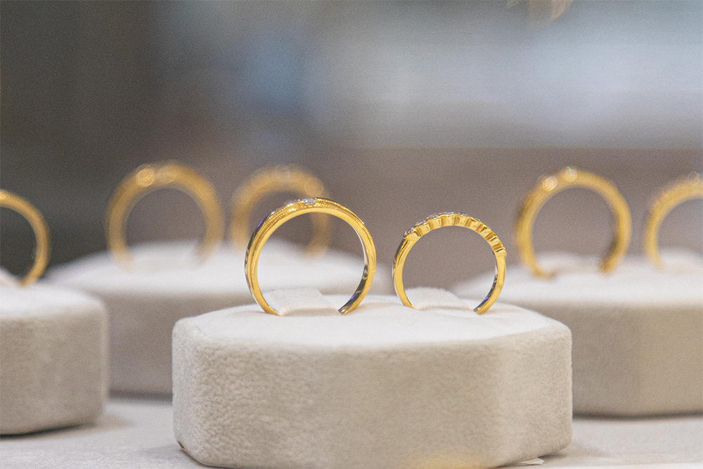 gia vang hom nay 15072025 - Giá Vàng Thế Giới Hôm Nay 13/10: Lập Đỉnh Lịch Sử, Áp Lực Lên Đồng USD Gia Tăng